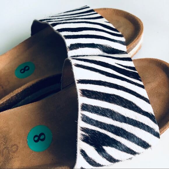 Yokono Women's 8 Calf Hair Animal Print Orthotic Comfort Slide Sandal - Picture 15 of 16